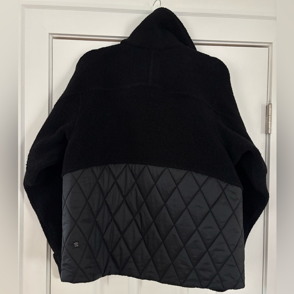 Lululemon Jacket - Picture 9 of 12